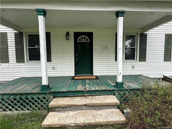 4th image of 17 Kelly Ln #A1
