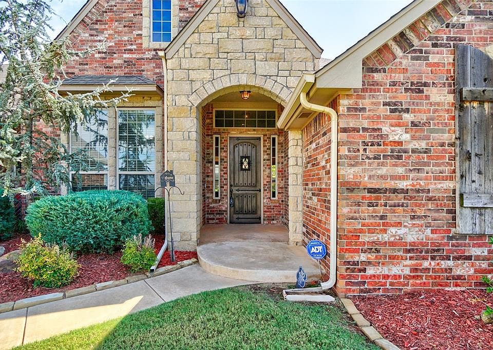 1st image of 14816 Stone Manor Dr