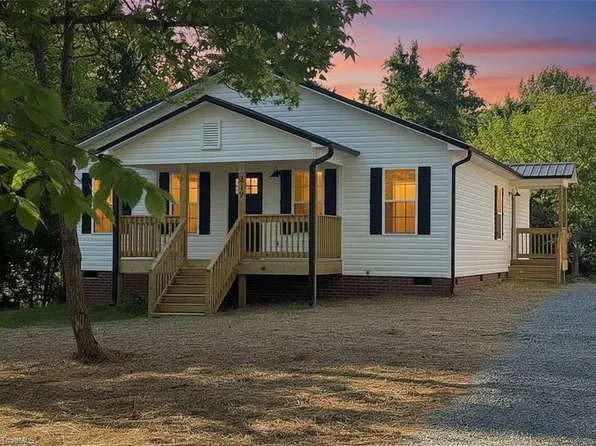 219 Tower Rd, Thomasville, NC 27360