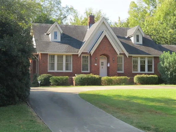 728 E Fairview Ave, Montgomery, AL 36106