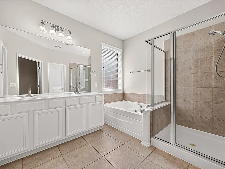 24518 Carlton Springs Ln — Photo 29