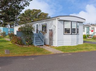 955 NE Mill St #D-5, Waldport, OR