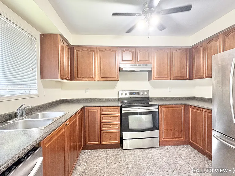 2347 Winlord Pl — Photo 2