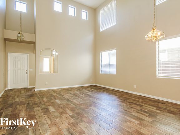 2nd image of 9129 W Kirby Ave