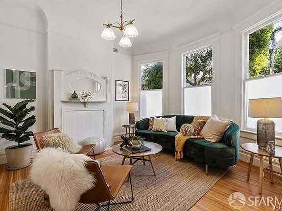 5th image of 67 Laussat St