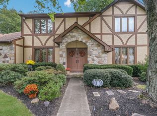 682 Friar Dr, Yardley, PA 19067