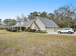 102 Rue Burgundy, Slidell, LA 70461