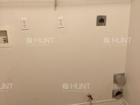5th image of 3709 Patriot Dr APT 206