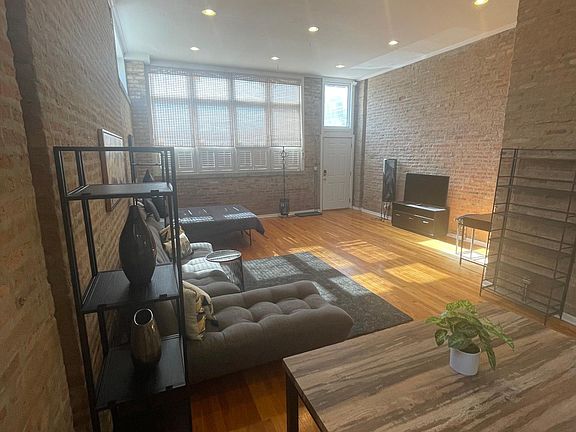 3rd image of 966 E 62nd St #1