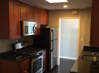 901 Hill St, Belmont, CA 94002