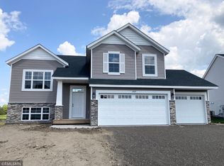 2427 Greenbriar Ln, Buffalo, MN 55313