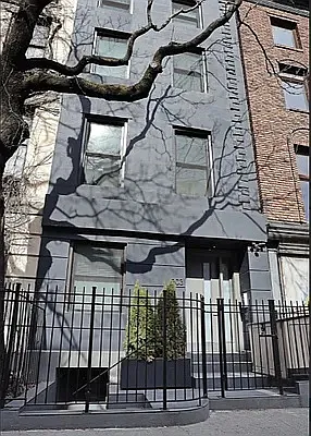 Rented by R New York | media 13