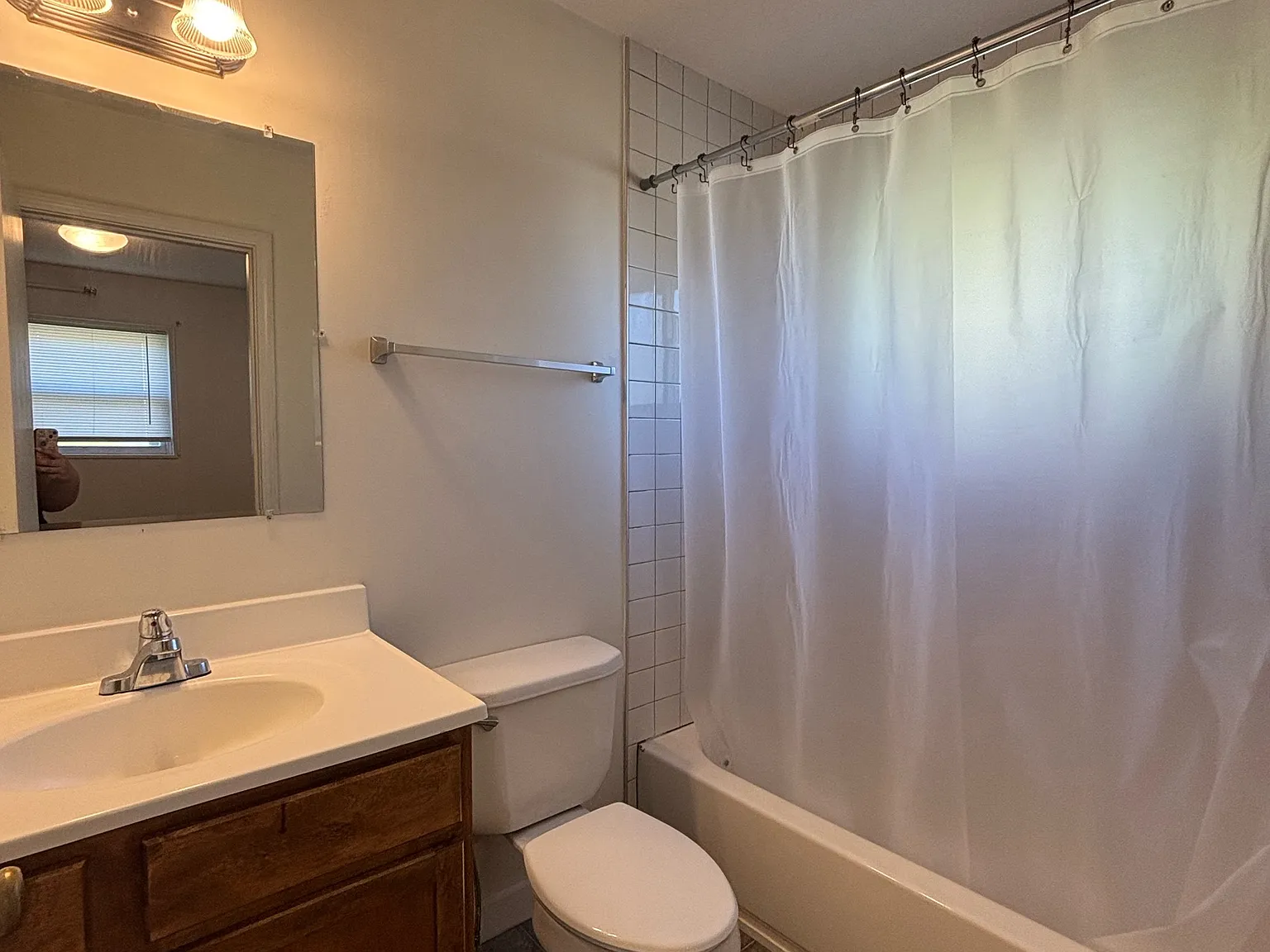 Volunteer Apts - 204 — Photo 4