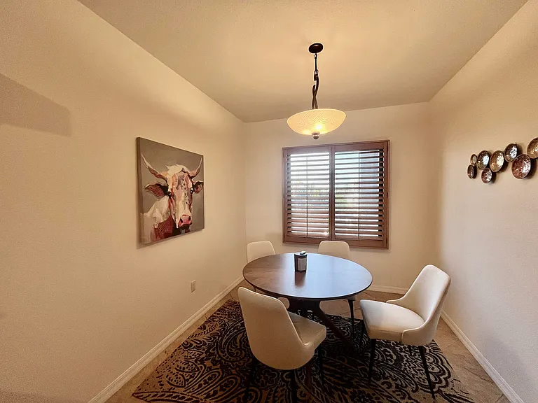 370 Golfview Rd #302 — Photo 11