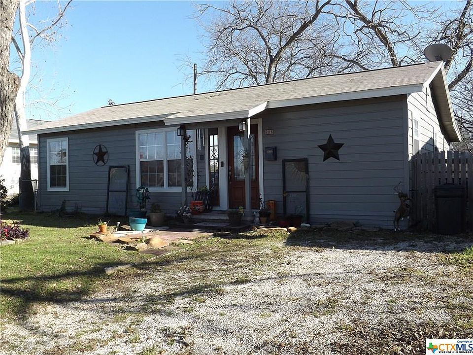 1st image of 708 Curtiss St