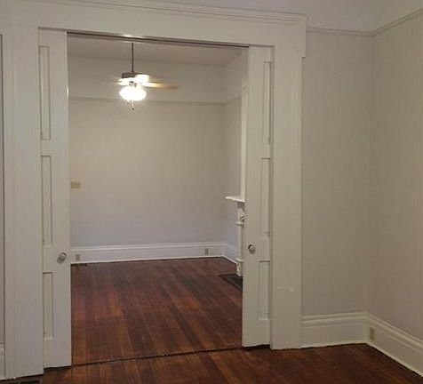 2nd image of 718 Belleville St