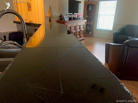 5th image of 2726 SE Buccaneer Cir
