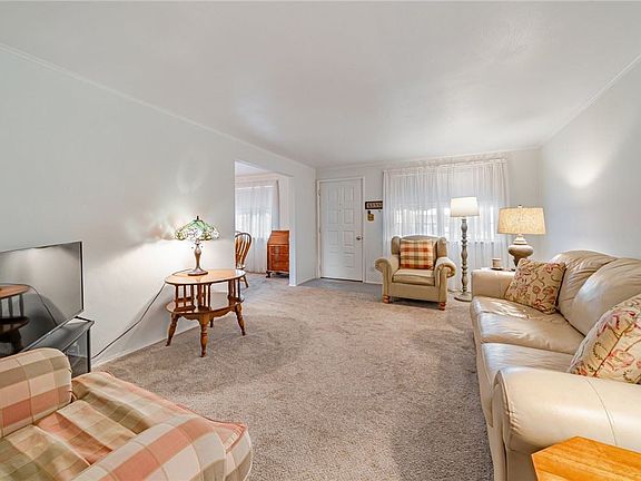 4th image of 1421 Jefferson Heights Rd
