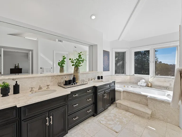 4670 Pine Valley Pl — Photo 23
