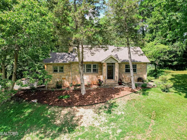 2201 Cedar Ln, Knoxville, TN 37918