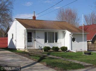 815 10th St NW, Rochester, MN 55901