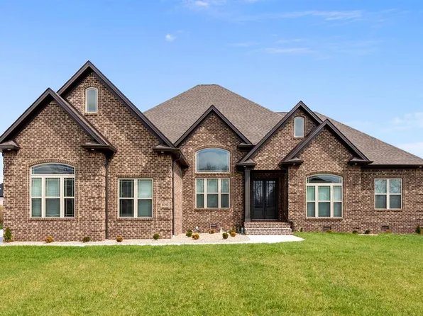 820 Mount Rainier Dr, Bowling Green, KY 42104