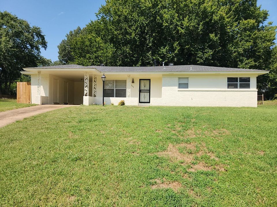 1st image of 204 Jeanne Dr