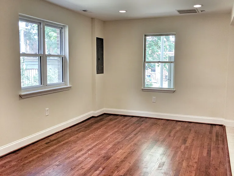 8531 Chestnut Oak Rd #1 — Photo 3
