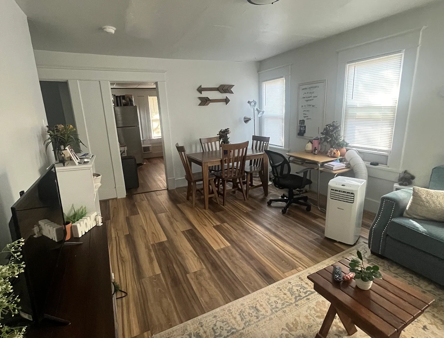 1 bed, 400 sqft, $900 — Photo 2