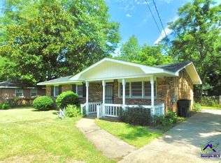 304 Wall St, Warner Robins, GA 31088