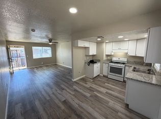 4833 E Lane Ave APT 202, Fresno, CA 93727