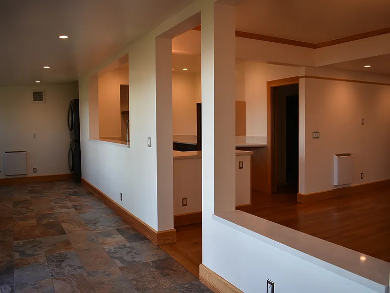 517 Golden Gate Ave — Photo 13