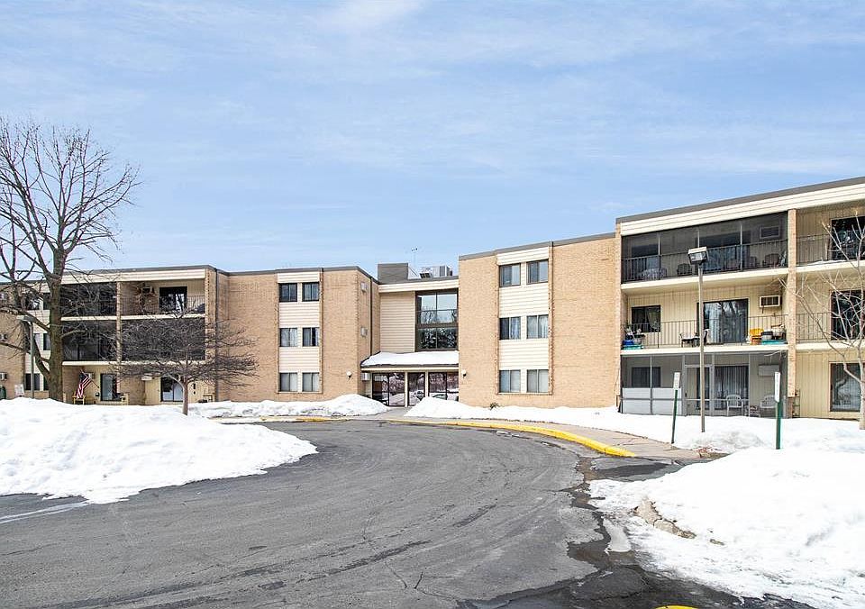 11160 Anderson Lakes Pkwy Eden Prairie, MN, 55344 Apartments for Rent