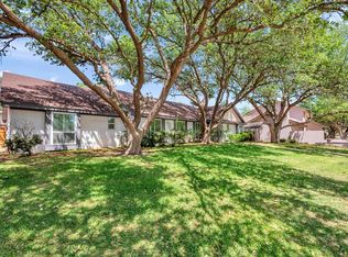 8 Ridgmar Ct, Midland, TX 79707