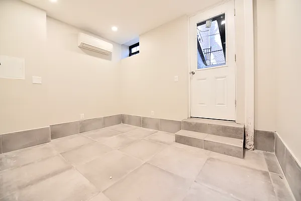 Rented by Nolita Group | media 19
