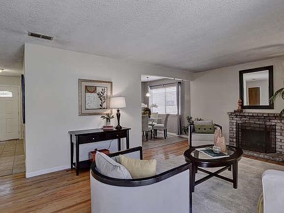 3rd image of 1935 Cinderella Ln