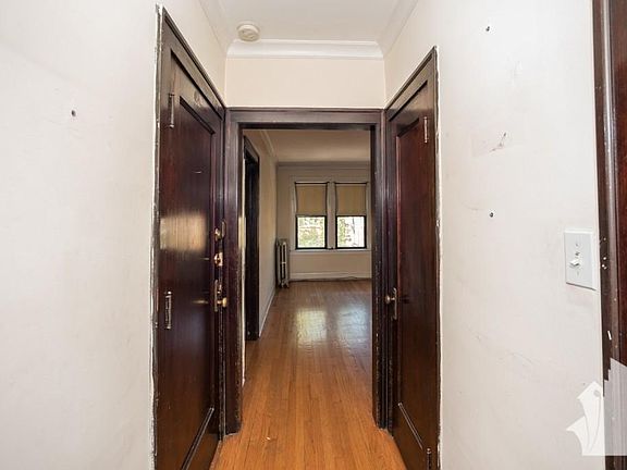 2nd image of 4857 N Seeley Ave #4855-1