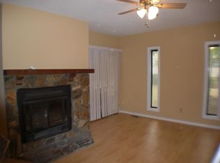 7313 Leesville Rd #B, Raleigh, NC 27613