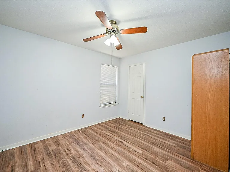 14431 Royal Hill Dr — Photo 19
