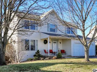 545 Constitution Dr, Middletown, PA 17057