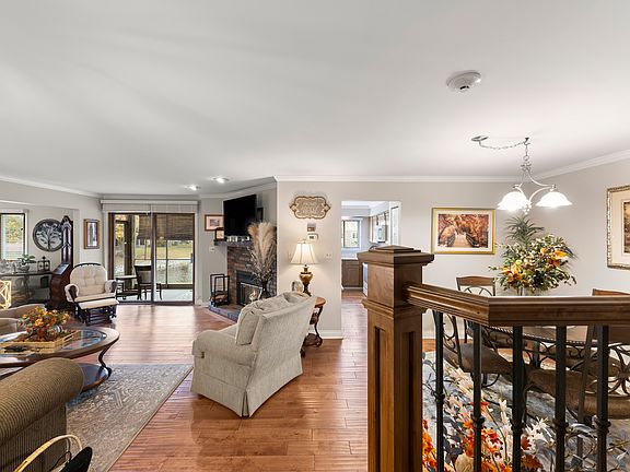 2nd image of 7286 Maplewood Ct Unit B