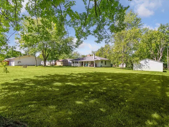 525 Miami Ave, Russells Point, OH 43348