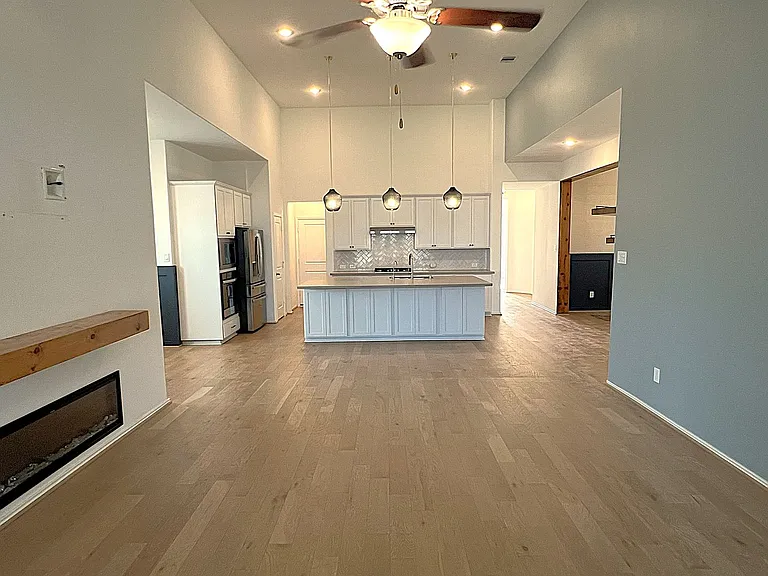 1502 Munson Valley Rd — Photo 18