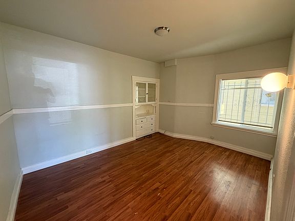 5th image of 709 W Macarthur Blvd