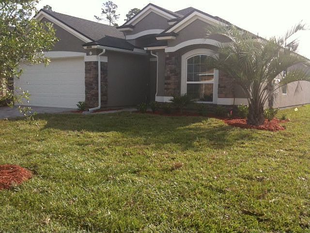 4226 Victoria Lakes Dr West