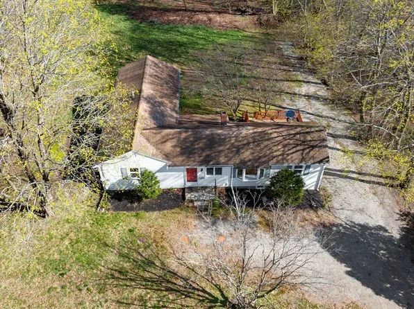203 High St, Hingham, MA 02043