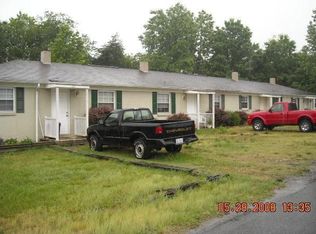 121 Cedar Ave, Hudson, NC 28638