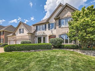 26W236 Enders Ln, Winfield, IL 60190