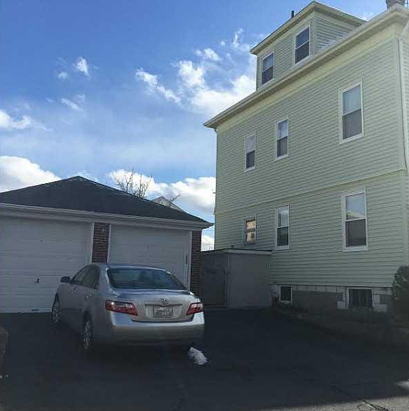 2nd image of 60-64 Touro St