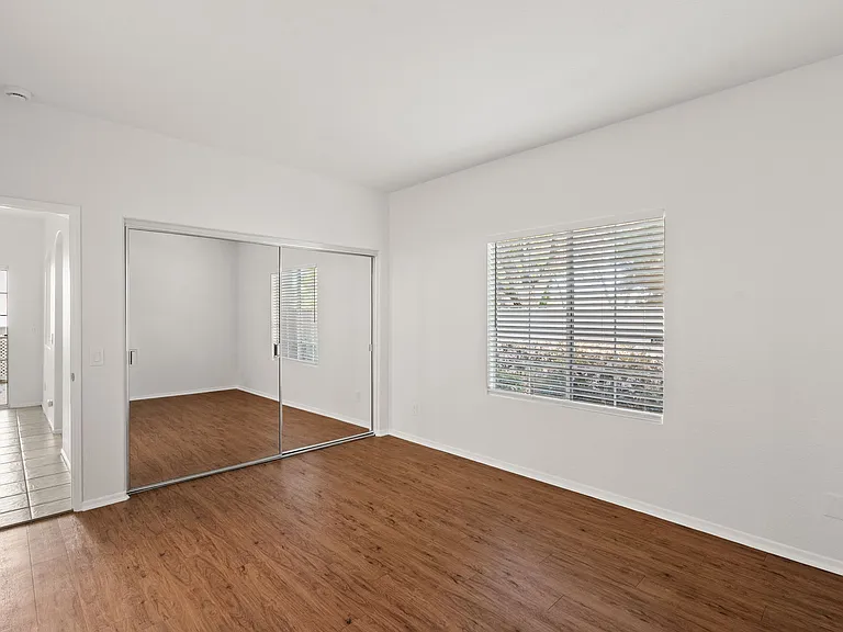 1898 Matin Cir #189 — Photo 14